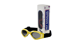 Yellow dog sunglasses with UV-protection, dark tinted lenses for eye safety and a stylish look. Foldable and portable.