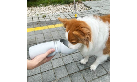 Collapsible Dog Water Bottle 550ml - Food Grade Silicone Pet Water Travel Bowl Collapsible Dog Water Bottle 550ml - Food Grade Silicone Pet Water Travel Bowl